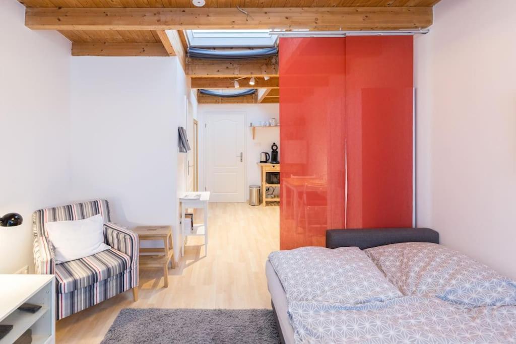 Apartment Wilhelmstr Fuer Bis Zu 3 Personen Bruehl  Exterior photo