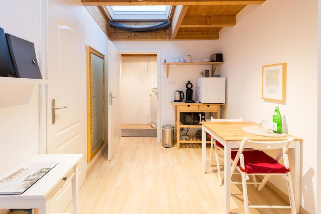Apartment Wilhelmstr Fuer Bis Zu 3 Personen Bruehl  Exterior photo