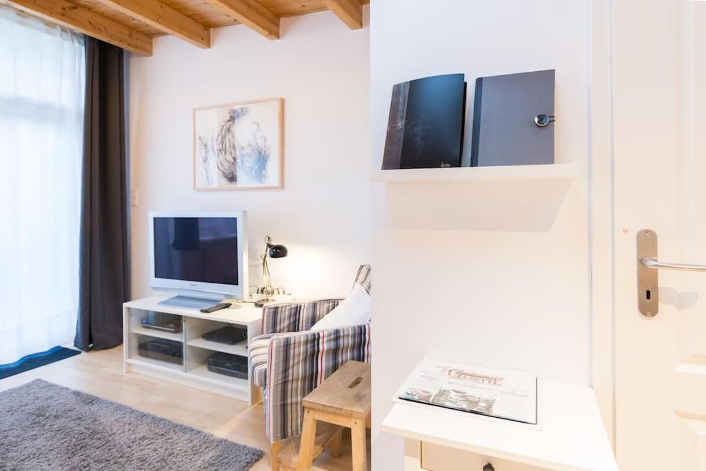 Apartment Wilhelmstr Fuer Bis Zu 3 Personen Bruehl  Exterior photo